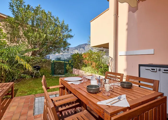Casa Stella By Gardenjoy Apartamento Assenza